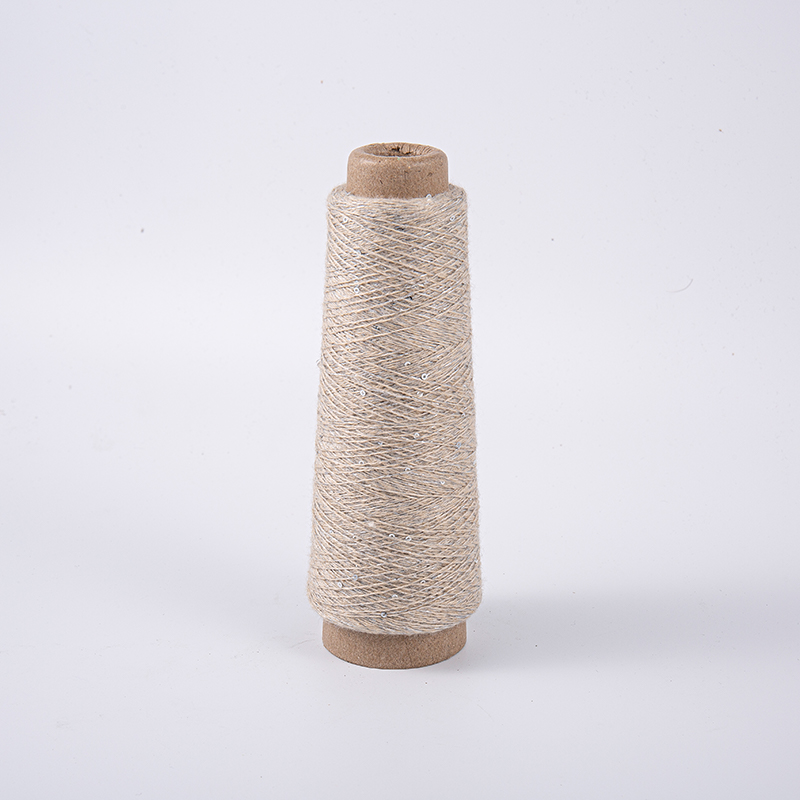 Metallic blended polyester paillette garen